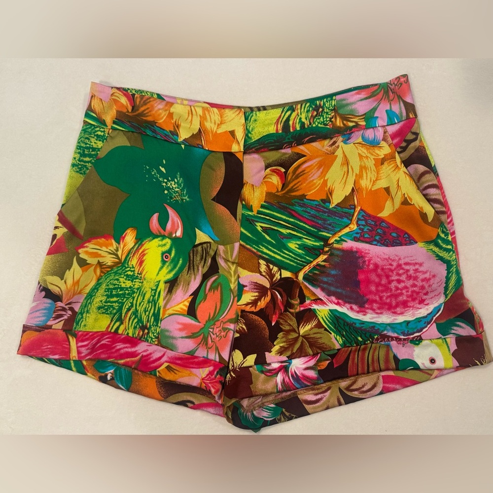 Caché Silk Tropical Palm Floral Shorts Size 6 Stretch Y2K Resortwear